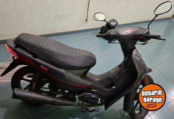 Motos - Zanella ZB RT 110 2024 Nafta 3700Km - En Venta