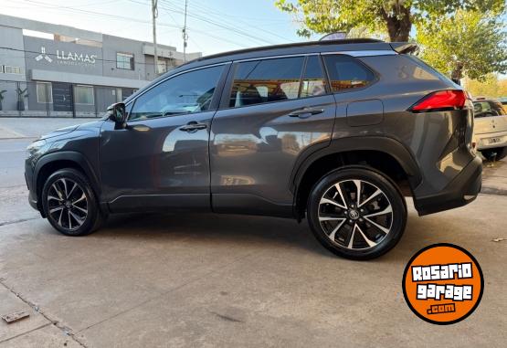 Camionetas - Toyota Corolla Cross Seg 2024 Nafta 30000Km - En Venta
