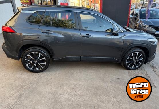 Camionetas - Toyota Corolla Cross Seg 2024 Nafta 30000Km - En Venta