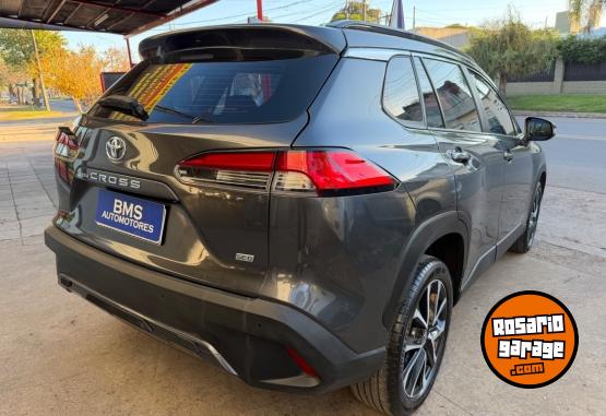 Camionetas - Toyota Corolla Cross Seg 2024 Nafta 30000Km - En Venta
