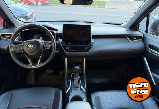 Camionetas - Toyota Corolla Cross Seg 2024 Nafta 30000Km - En Venta