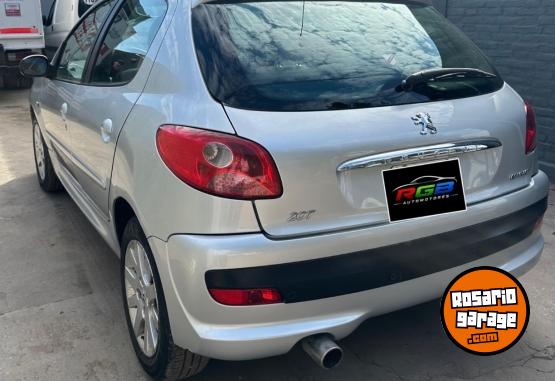 Autos - Peugeot 207 premium 2010 Nafta 153000Km - En Venta