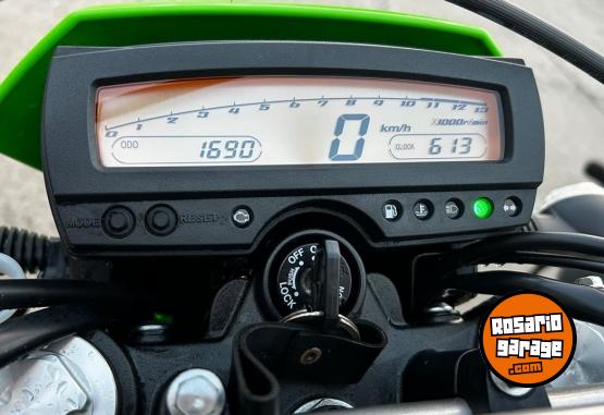 Motos - Kawasaki KLX300 2025 Nafta 1700Km - En Venta