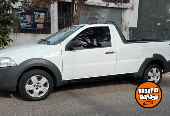 Utilitarios - Fiat STRADA WORKING 2017 Nafta 242000Km - En Venta