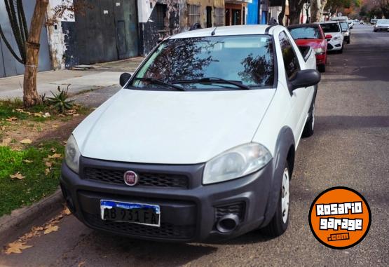 Utilitarios - Fiat STRADA WORKING 2017 Nafta 242000Km - En Venta