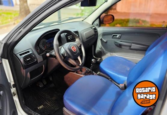 Utilitarios - Fiat STRADA WORKING 2017 Nafta 242000Km - En Venta