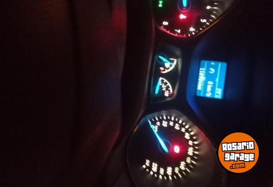 Autos - Ford Focus 2017 Nafta 118000Km - En Venta