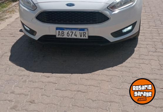 Autos - Ford Focus 2017 Nafta 118000Km - En Venta