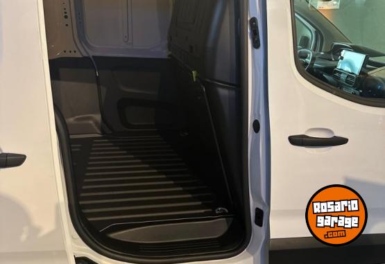Utilitarios - Citroen BERLINGO VAN L2 2026 Diesel 0Km - En Venta