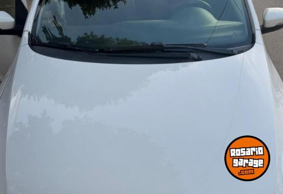 Autos - Volkswagen Suran 2014 GNC 145000Km - En Venta