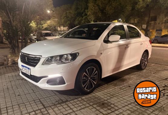 Autos - Peugeot 301 2018 Nafta 66000Km - En Venta