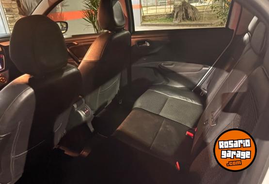 Autos - Peugeot 301 2018 Nafta 66000Km - En Venta