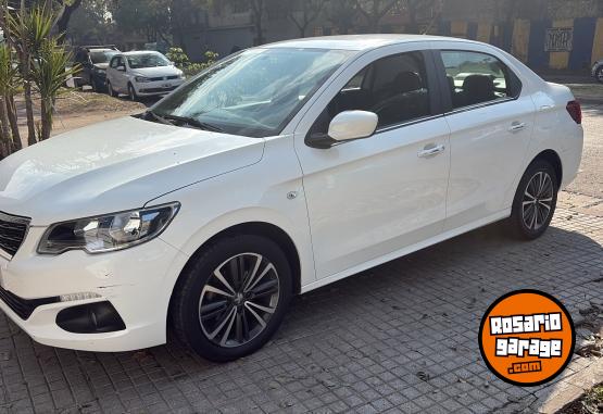Autos - Peugeot 301 2018 Nafta 66000Km - En Venta