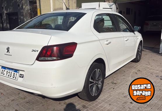 Autos - Peugeot 301 2018 Nafta 66000Km - En Venta