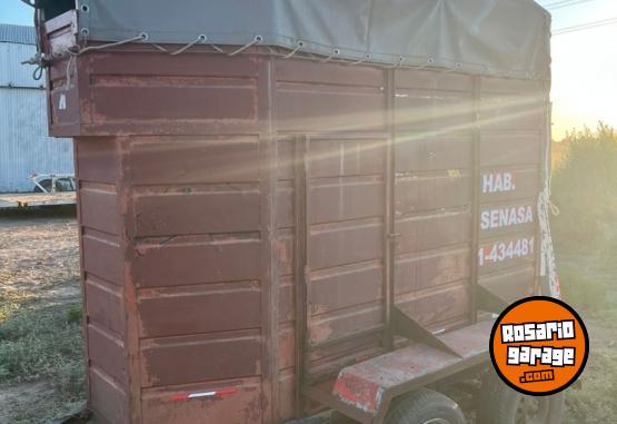 Camiones y Gr�as - Vendo - En Venta