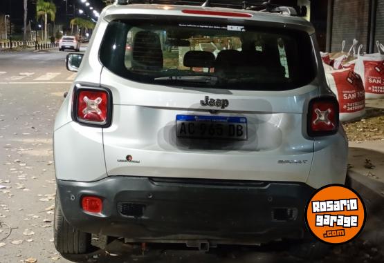 Autos - Otra marca Jeep renegade 2018 Nafta 250000Km - En Venta