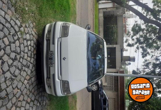 Autos - Renault Clio rt 1.4 1995 Nafta 145000Km - En Venta