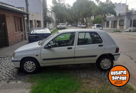 Autos - Renault Clio rt 1.4 1995 Nafta 145000Km - En Venta