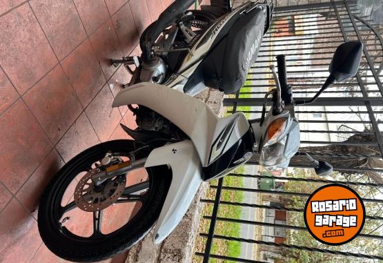 Motos - Yamaha Crypton 2017 Nafta 40000Km - En Venta
