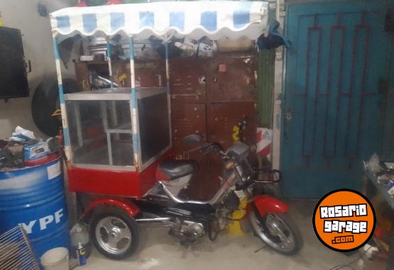 Motos - Zanella Tricargo 2012 Nafta 9000Km - En Venta