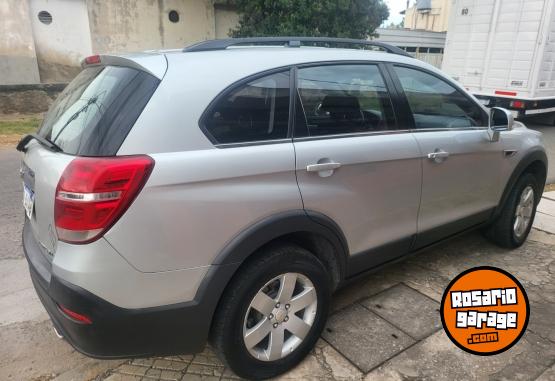 Camionetas - Chevrolet Captiva 2016 GNC 112000Km - En Venta