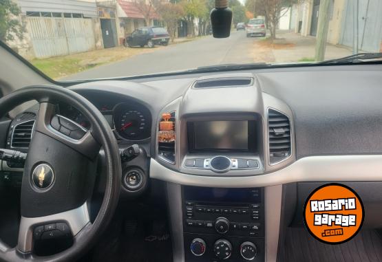 Camionetas - Chevrolet Captiva 2016 GNC 112000Km - En Venta