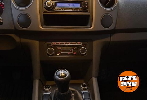 Camionetas - Volkswagen Amarok 2.0 TDI 4X2 2013 Diesel 180000Km - En Venta