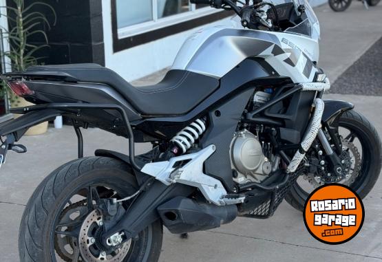Motos - CF MT 650 2025 Nafta 7000Km - En Venta