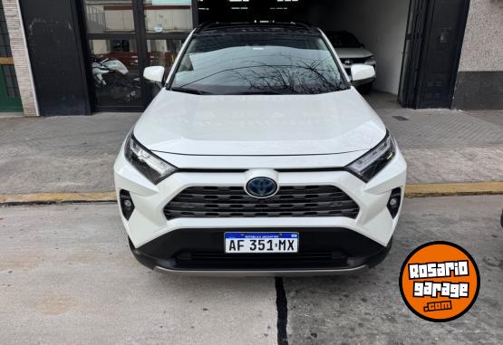 Camionetas - Toyota Rav4 hybrid limited 2022 Electrico / Hibrido 156000Km - En Venta