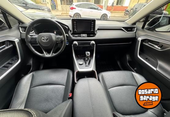 Camionetas - Toyota Rav4 hybrid limited 2022 Electrico / Hibrido 156000Km - En Venta