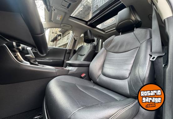 Camionetas - Toyota Rav4 hybrid limited 2022 Electrico / Hibrido 156000Km - En Venta