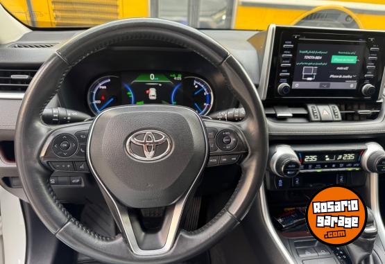 Camionetas - Toyota Rav4 hybrid limited 2022 Electrico / Hibrido 156000Km - En Venta