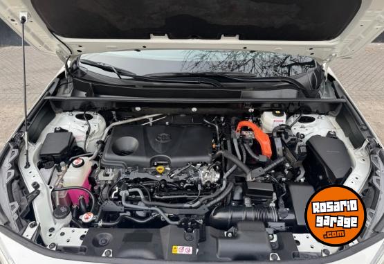 Camionetas - Toyota Rav4 hybrid limited 2022 Electrico / Hibrido 156000Km - En Venta