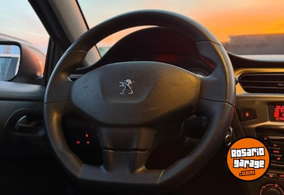 Autos - Peugeot 301 ALLURE HDI 2017 2017 Diesel 100000Km - En Venta