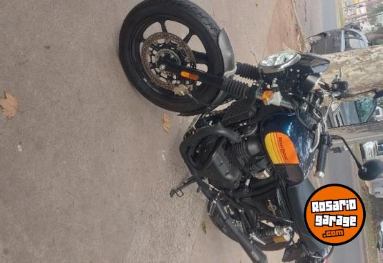 Motos - Royal Enfield Interceptor 2024 Nafta 5300Km - En Venta
