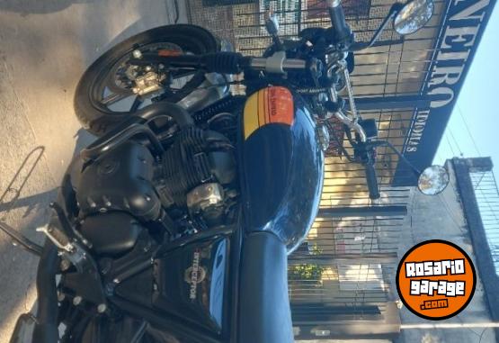 Motos - Royal Enfield Interceptor 2024 Nafta 5300Km - En Venta