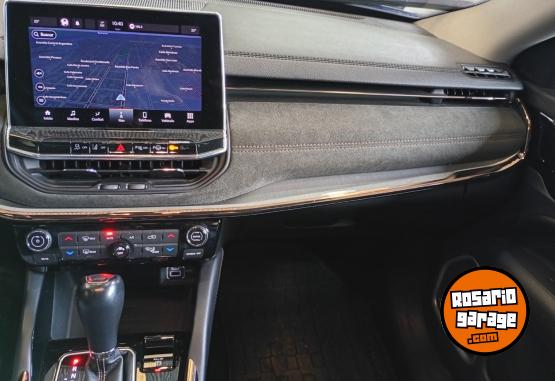 Camionetas - Jeep Commander 2022 Diesel 80000Km - En Venta