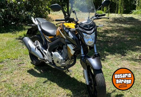 Motos - Honda Twister 250 2020 Nafta 12000Km - En Venta
