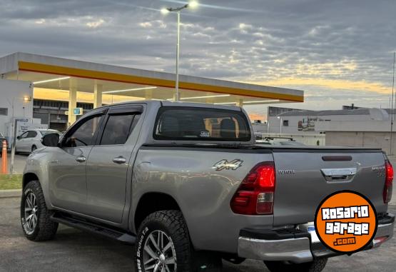 Camionetas - Toyota Hilux srx 2016 Diesel 1111Km - En Venta
