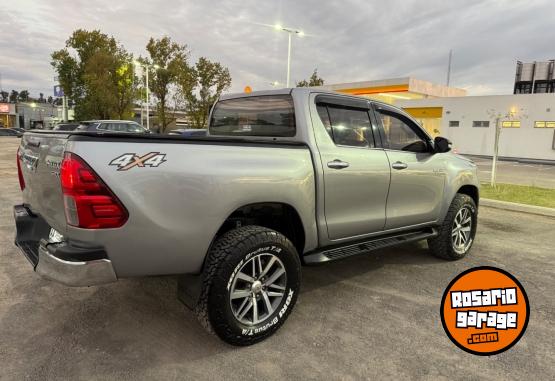 Camionetas - Toyota Hilux srx 2016 Diesel 1111Km - En Venta