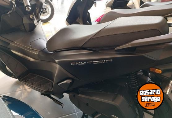 Motos - Kymco SKY TOWN 150cc NEW MODELO 2026 Nafta 0Km - En Venta