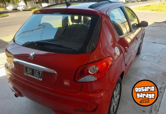 Autos - Peugeot 207 Quiksilver 1.4 2012 Nafta 130000Km - En Venta