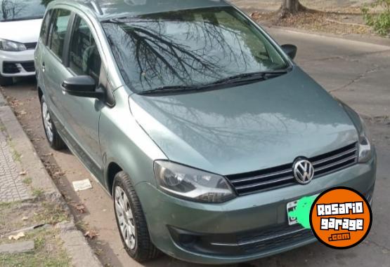 Autos - Volkswagen Suran 2011 Nafta 150000Km - En Venta