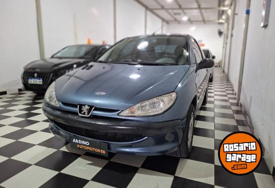 Autos - Peugeot 206 2008 Nafta 129000Km - En Venta
