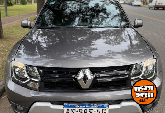 Camionetas - Renault Oroch privilege 2.0 2019 GNC 159000Km - En Venta