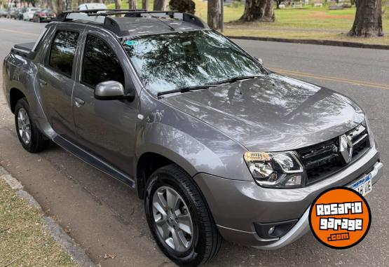 Camionetas - Renault Oroch privilege 2.0 2019 GNC 159000Km - En Venta