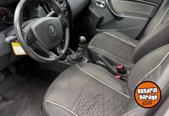 Camionetas - Renault Oroch privilege 2.0 2019 GNC 159000Km - En Venta