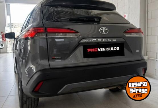 Autos - Toyota Corolla Cross SEG CVT 2021 Nafta 68632Km - En Venta