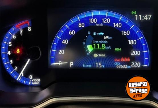 Autos - Toyota Corolla Cross SEG CVT 2021 Nafta 68632Km - En Venta
