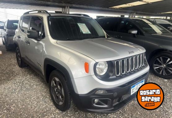 Camionetas - Otra marca JEEP RENEGADE SPORT 1.8L 2017 Nafta 106000Km - En Venta